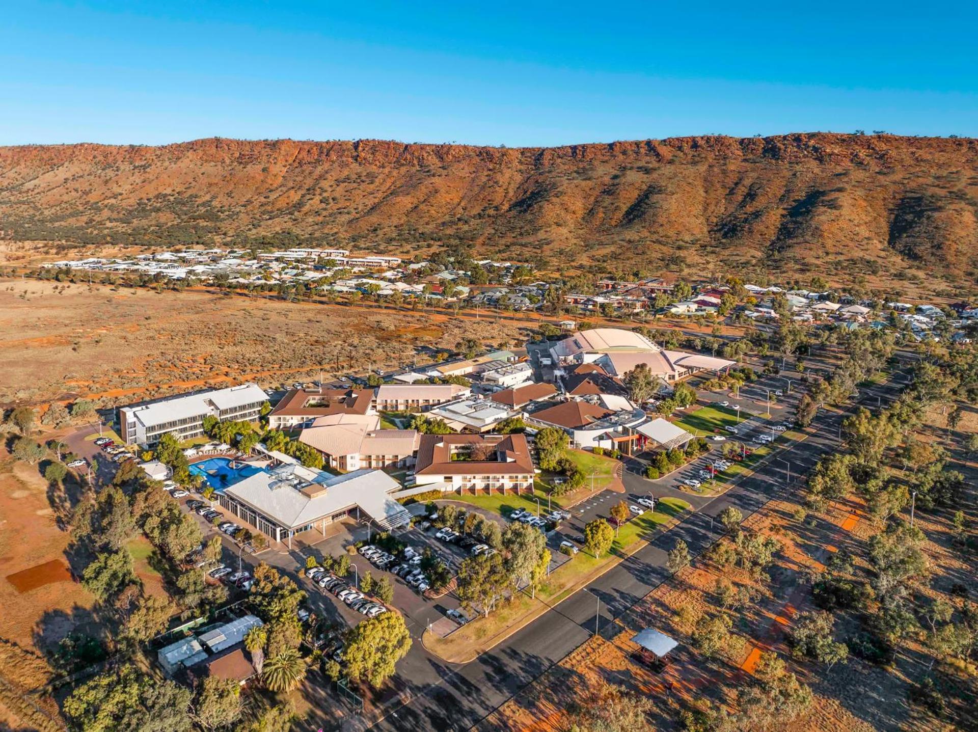 Crowne Plaza Alice Springs Lasseters, An Ihg Hotel Exterior foto